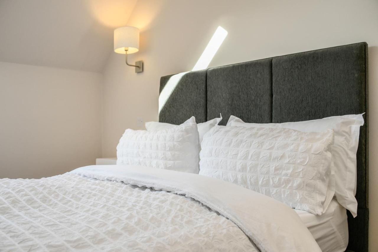 Rowan Tree Apartment - A Modern, Quiet Hideaway With Sweeping Views Across أوبان المظهر الخارجي الصورة